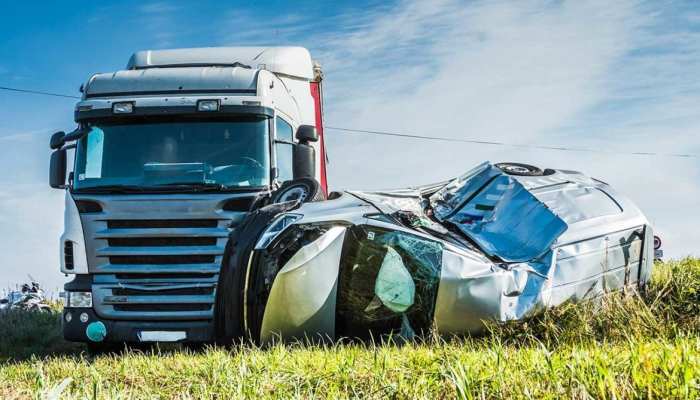 Truck Accident Lawyer | Top-Rated Truck Crash Attorney